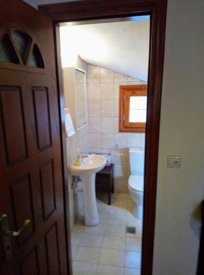 Villa Silvia Ágios Matthaíos Екстериор снимка