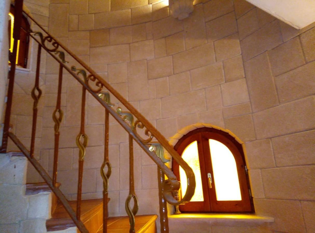 Villa Silvia Ágios Matthaíos Екстериор снимка